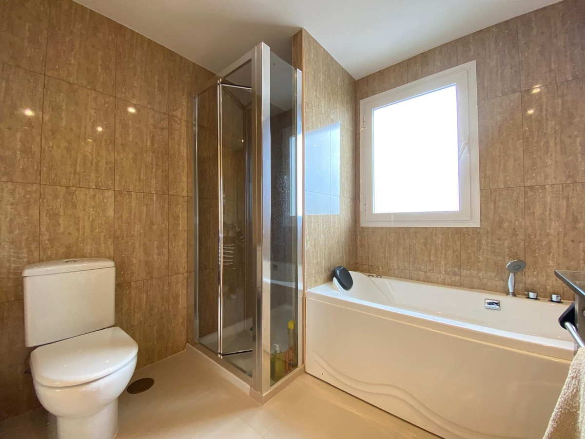 daa5890b2405517c61d783b36d220fc7 - 17