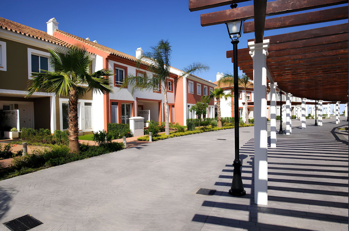 daa5890b2405517c61d783b36d220fc7 - 24