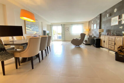 daa5890b2405517c61d783b36d220fc7 - 3