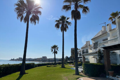 daded04b507a3f5ce268dd48afcbc580 - 16