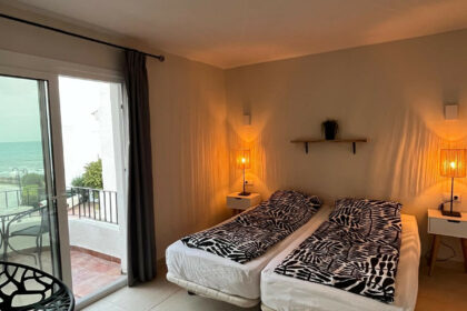 daded04b507a3f5ce268dd48afcbc580 - 2