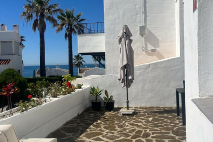 daded04b507a3f5ce268dd48afcbc580 - 8