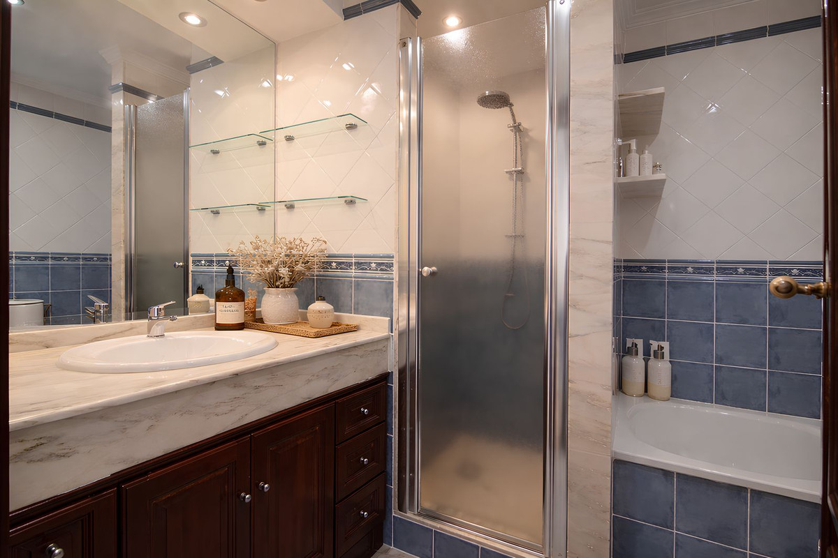 dafc73cacb055d88eaa96febe1490e68 - 22