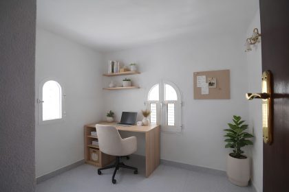 dafc73cacb055d88eaa96febe1490e68 - 24