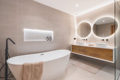 dbe81719f38c7fc793135b22cee8cd67 - 15