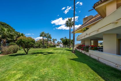 dbe81719f38c7fc793135b22cee8cd67 - 32