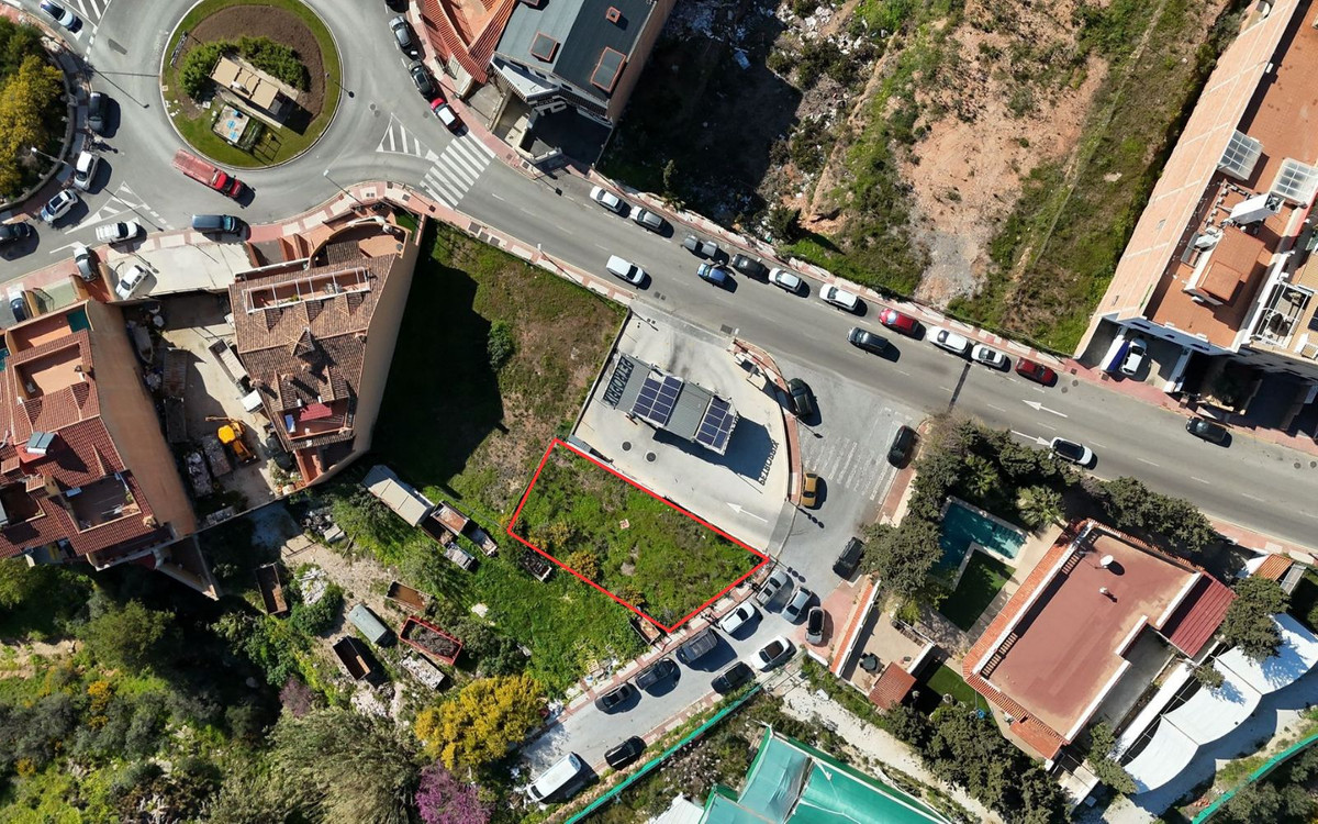 dbed8dcaae2999806e0f5b6dbe7925e7 - 2