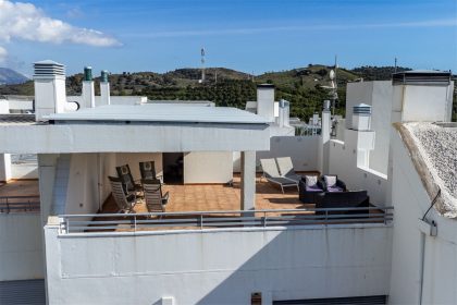 dc2762ffcd0e9d56b358d2d9431bf8a4 - 25