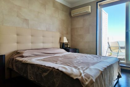 dcd8b7c89d47bd41a6a8916eff808231 - 13