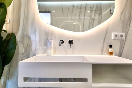 dcd8b7c89d47bd41a6a8916eff808231 - 16