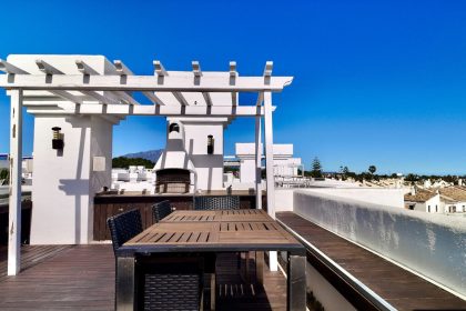 dcd8b7c89d47bd41a6a8916eff808231 - 22