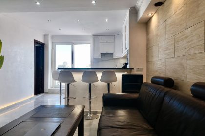 dcd8b7c89d47bd41a6a8916eff808231 - 5