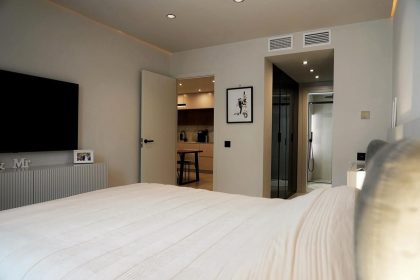 dd0b2da01759a58362808b4233dfbc83 - 24