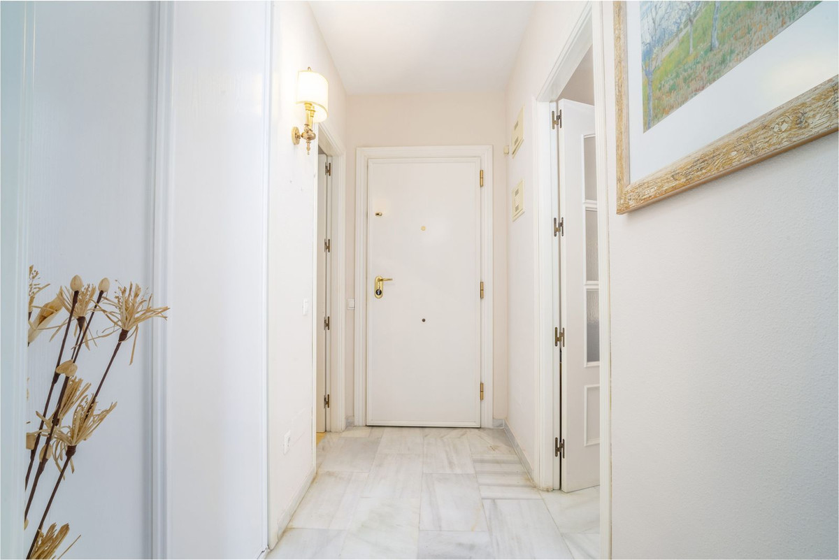 deb5e841213e2e0d5c68ee7273ad4c3d - 21