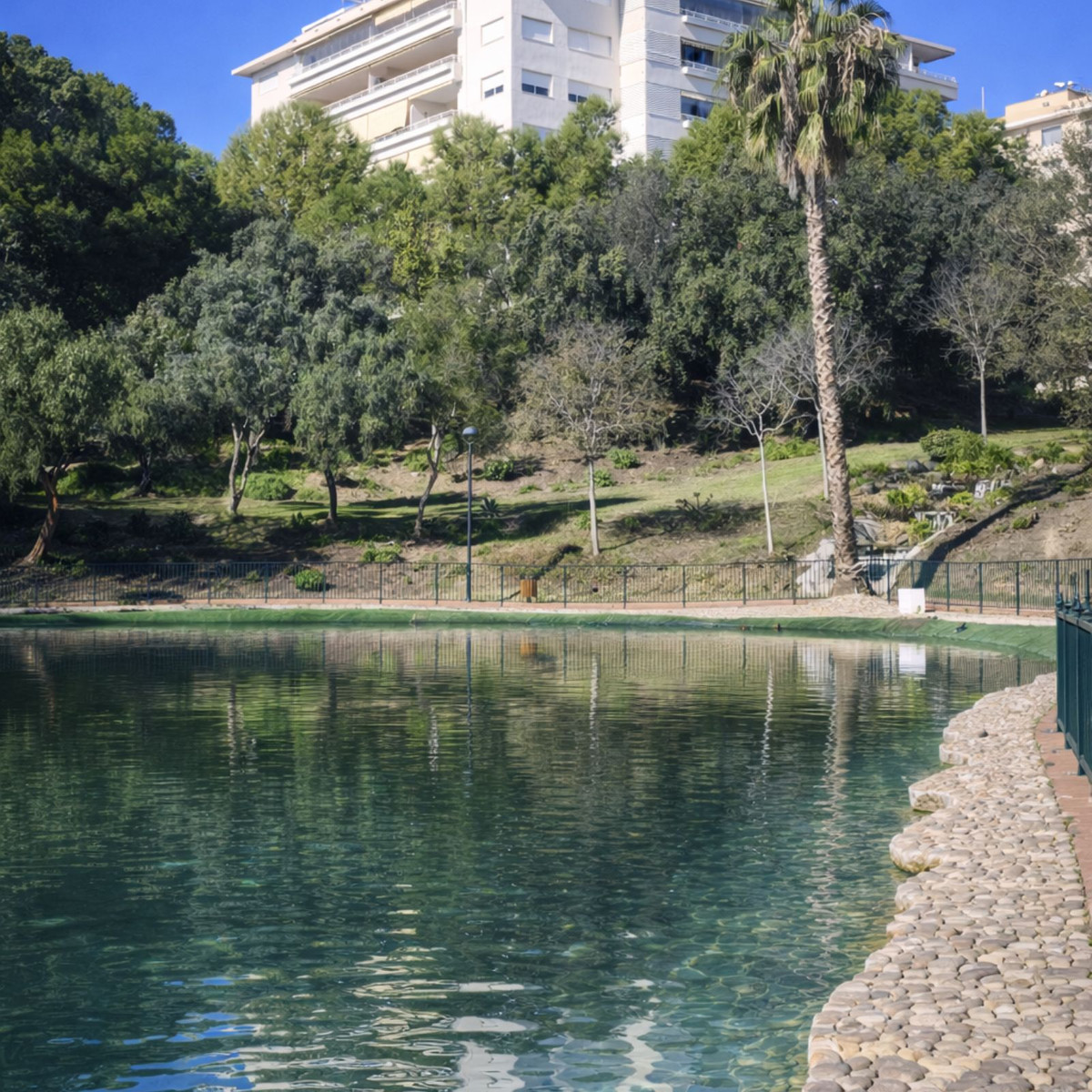 deb5e841213e2e0d5c68ee7273ad4c3d - 36