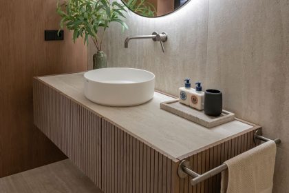 debc1771e3f08b8ef1bef5466082498d - 18