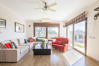 ded0a0ccdb156e802f943923fc831ffe - 13