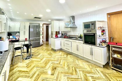 dedde3e531d85f7e9954fa2ea8df415b - 30