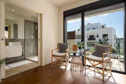 df10dcc32649f84ee6d3b47327ba7bf6 - 17