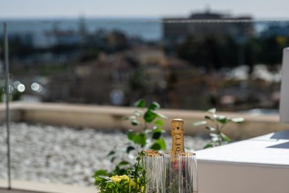 df10dcc32649f84ee6d3b47327ba7bf6 - 25