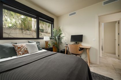 df10dcc32649f84ee6d3b47327ba7bf6 - 33