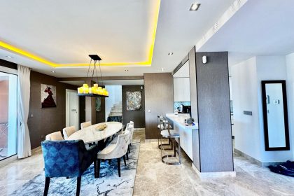 df2d1adb3519bdc5e6a7c0b3901c2ea2 - 14