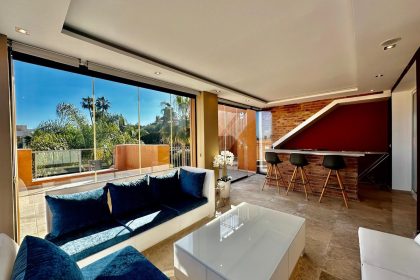 df2d1adb3519bdc5e6a7c0b3901c2ea2 - 18