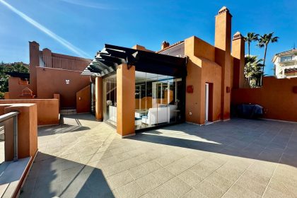 df2d1adb3519bdc5e6a7c0b3901c2ea2 - 19