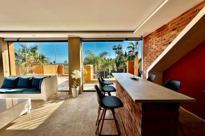 df2d1adb3519bdc5e6a7c0b3901c2ea2 - 21