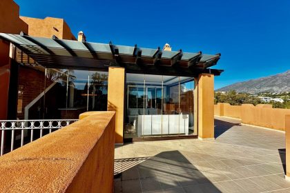 df2d1adb3519bdc5e6a7c0b3901c2ea2 - 30