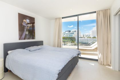 df8aa8766bd66921013897942b3cb537 - 15