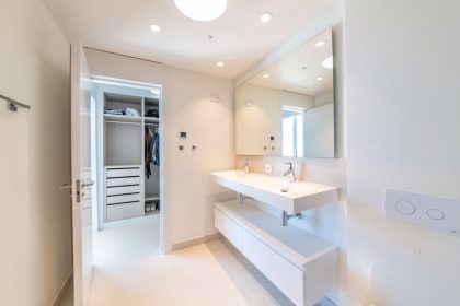 df8aa8766bd66921013897942b3cb537 - 18