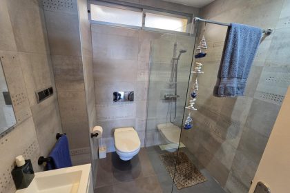 dfa5c08ba67a23b5470c3c67c9122a6a - 15