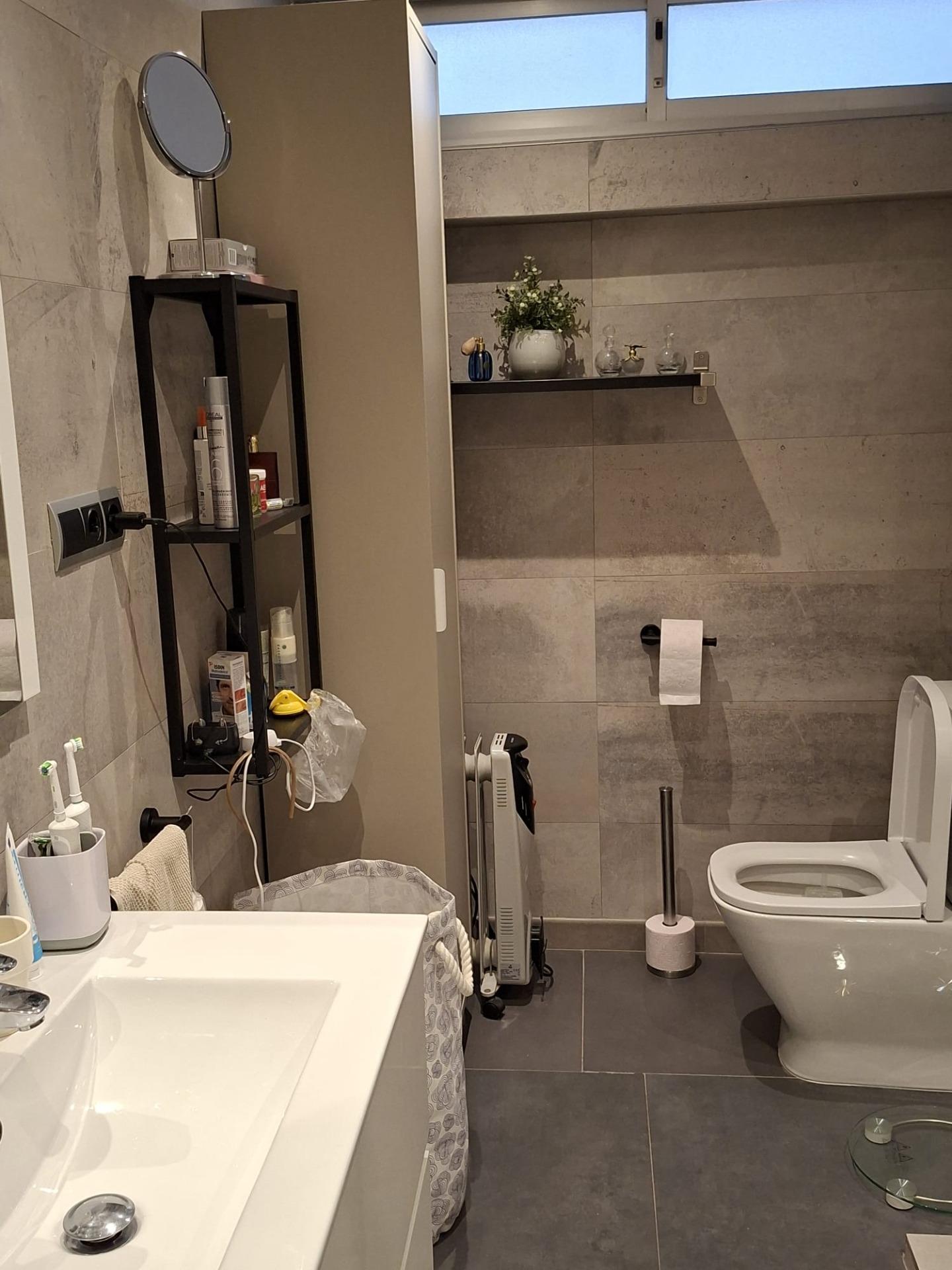 dfa5c08ba67a23b5470c3c67c9122a6a - 30