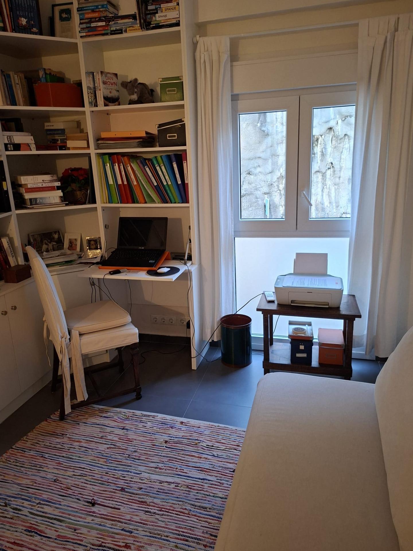 dfa5c08ba67a23b5470c3c67c9122a6a - 32