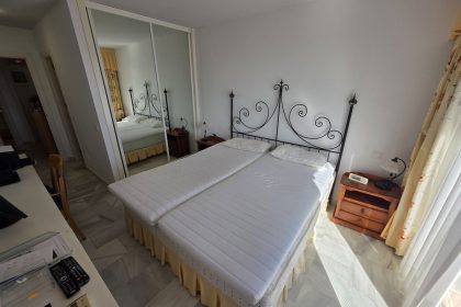 dfab4656ec698f031ac030439779d083 - 11