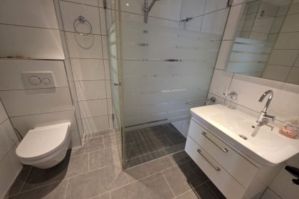 dfab4656ec698f031ac030439779d083 - 13