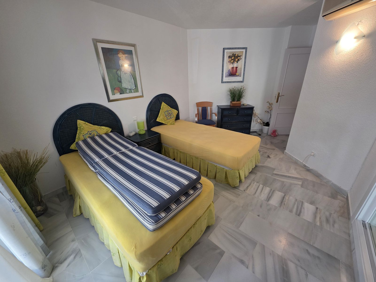 dfab4656ec698f031ac030439779d083 - 14