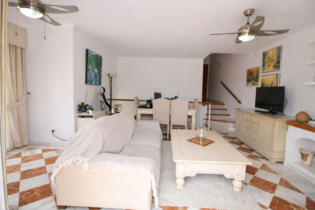 dfc1cfd80efd3f9dfbf508b4b2d6d958 - 8