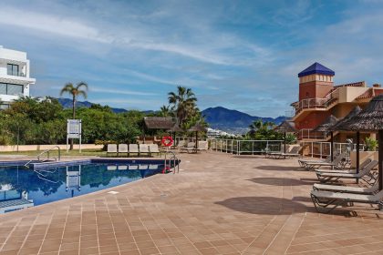 dfc7aa2b1289514e068194c64a817e79 - 10