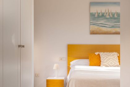 dffb50c13ede0e1bcfbcc993724806d6 - 10