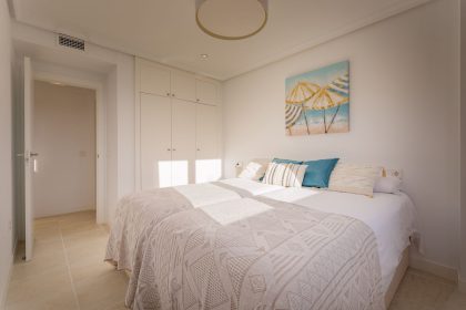 dffb50c13ede0e1bcfbcc993724806d6 - 13