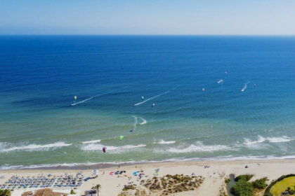 dffe695b992a08ac7c50cbaaccc2b834 - 11