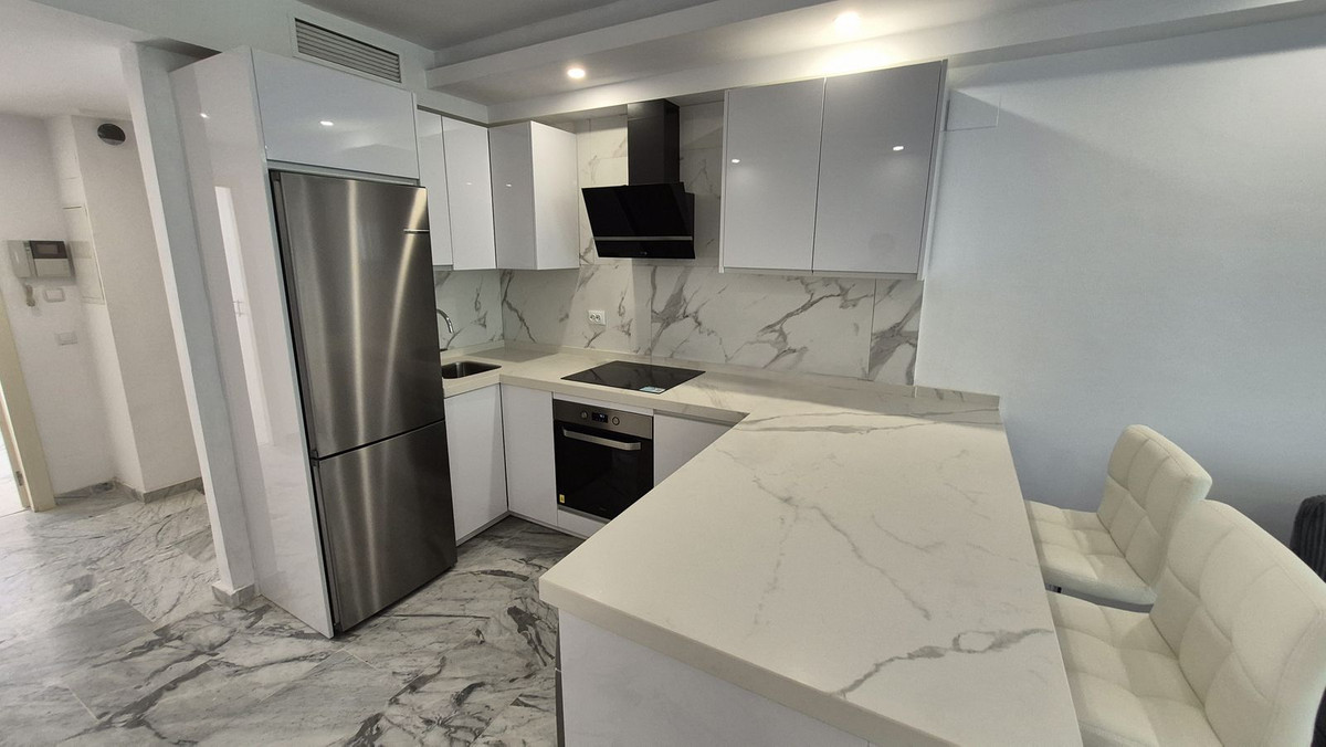 dffe695b992a08ac7c50cbaaccc2b834 - 9