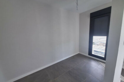 e093742c8f9344148b3323ef53b105c6 - 17