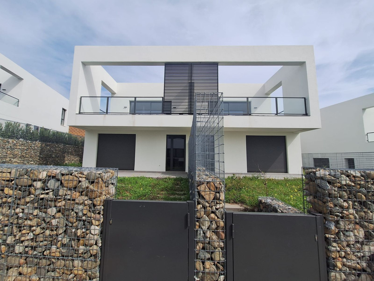 e093742c8f9344148b3323ef53b105c6 - 2