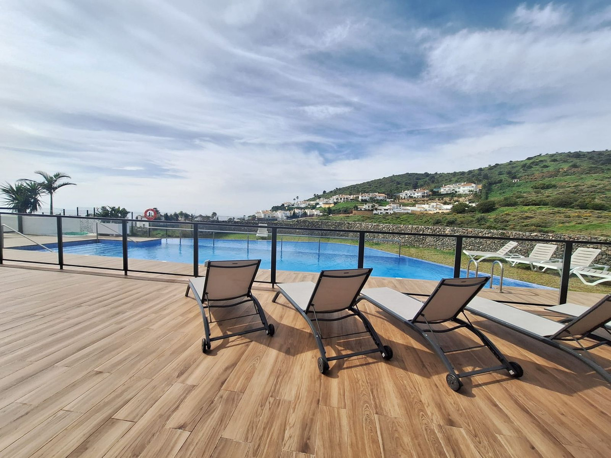 e093742c8f9344148b3323ef53b105c6 - 7