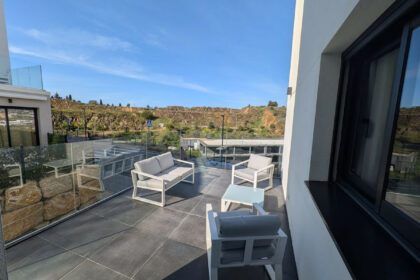 e0b5c77873ddde8932d8036e298da6fc - 12