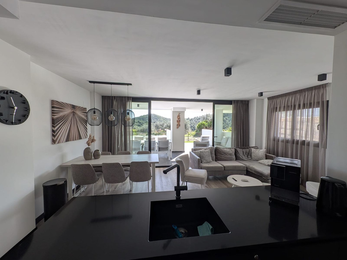 e0b5c77873ddde8932d8036e298da6fc - 18