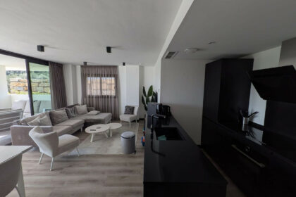 e0b5c77873ddde8932d8036e298da6fc - 20